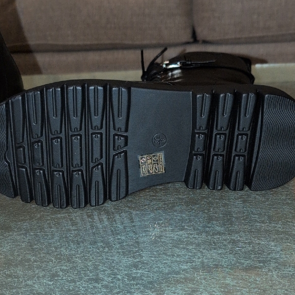 Black Lace-Up Women's Boots - Picture 7 of 7